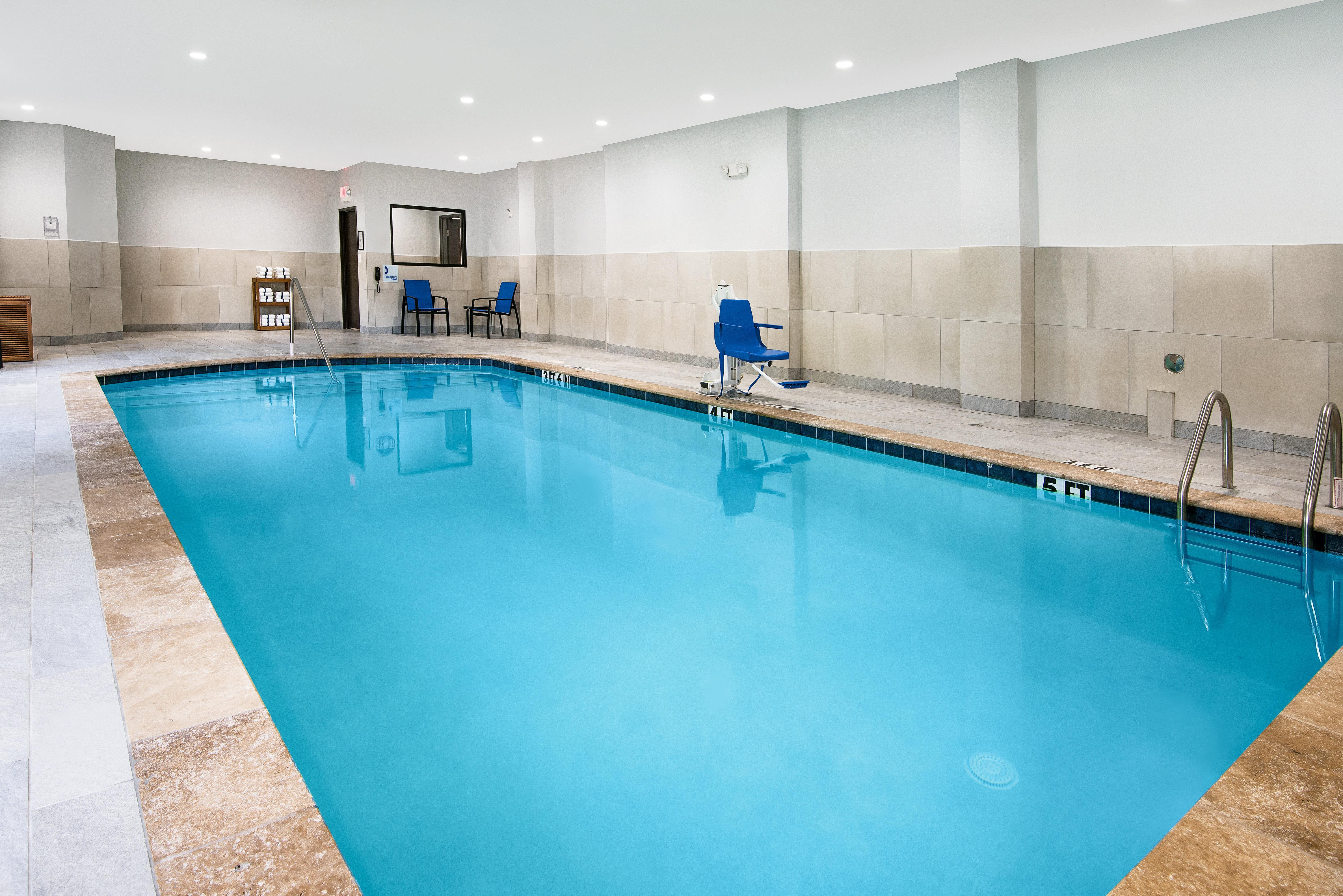 Hotel Express And North - Iah Area By Ihg 3*