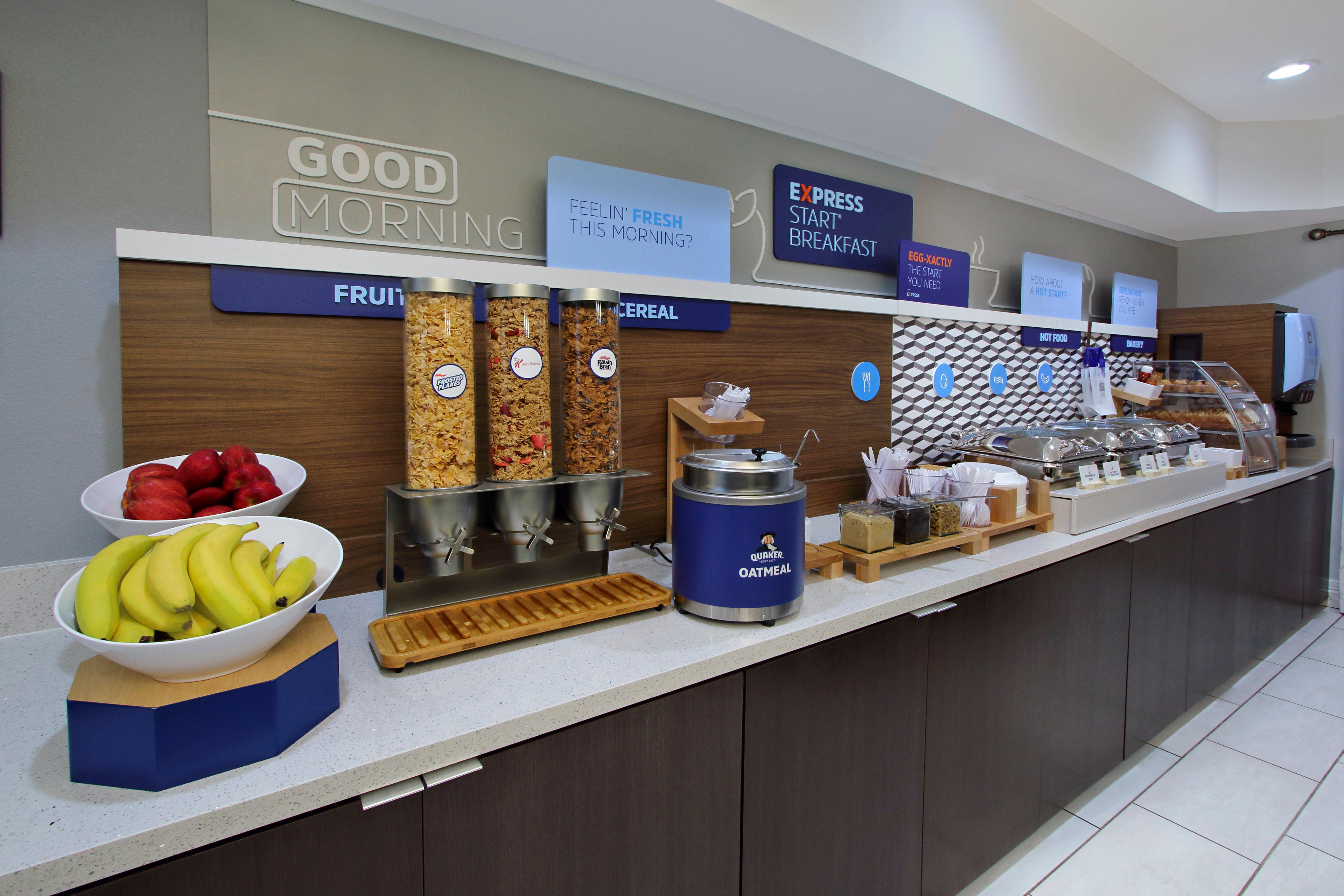 Express And North - Iah Area By Ihg Hotel Houston