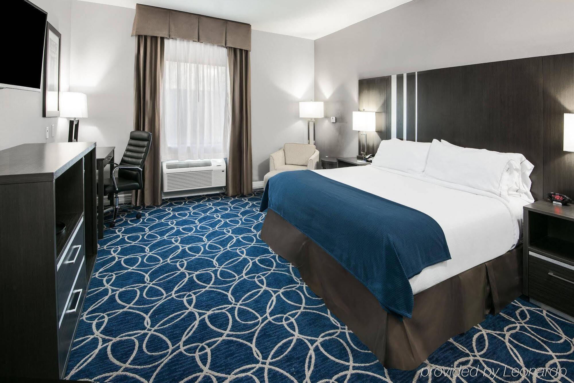 Express And North - Iah Area By Ihg Houston